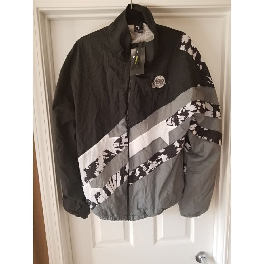 Nike Throwback Basketball Team Jacket